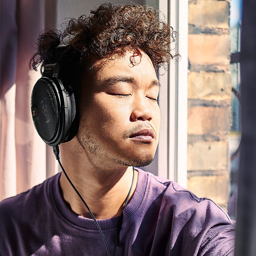 Alt View 27. Sennheiser - HD 660S2 Wired Over-the-Ear Headphones - Black.