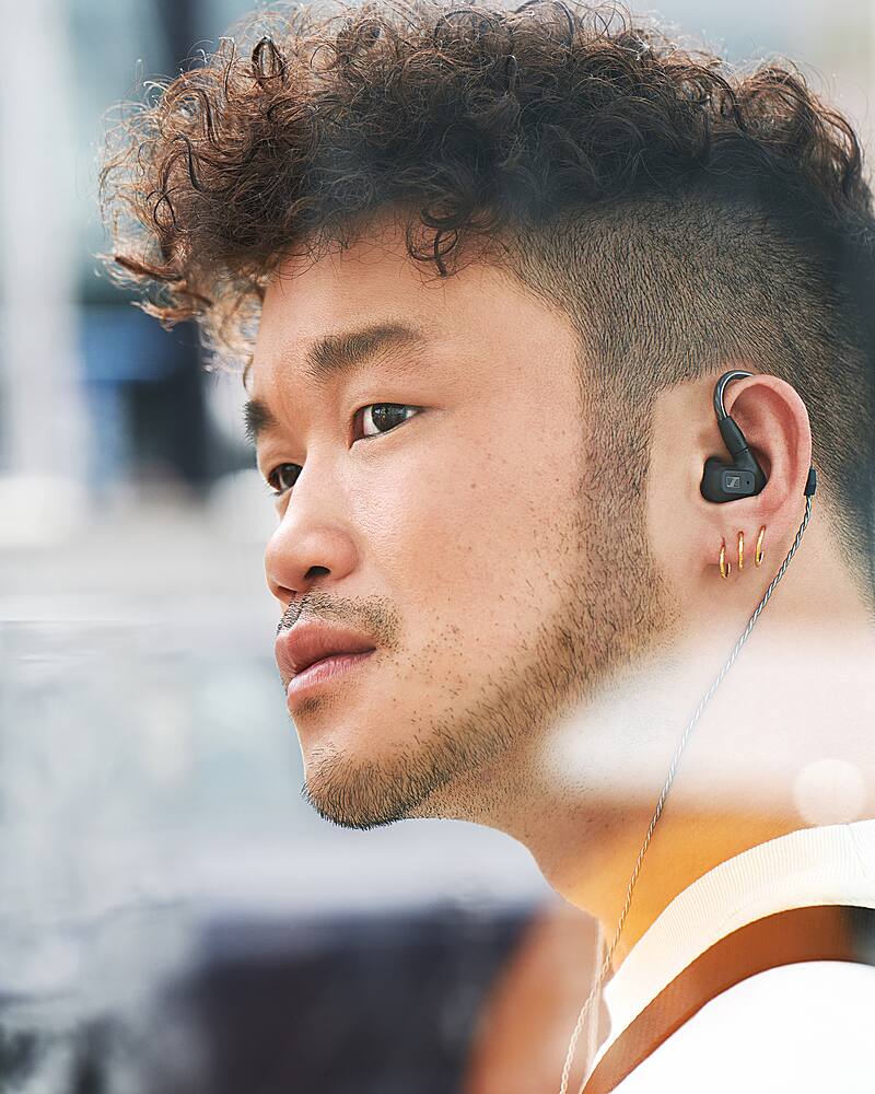 Alt View 25. Sennheiser - IE 200 In-Ear Audiophile Headphones - Black.