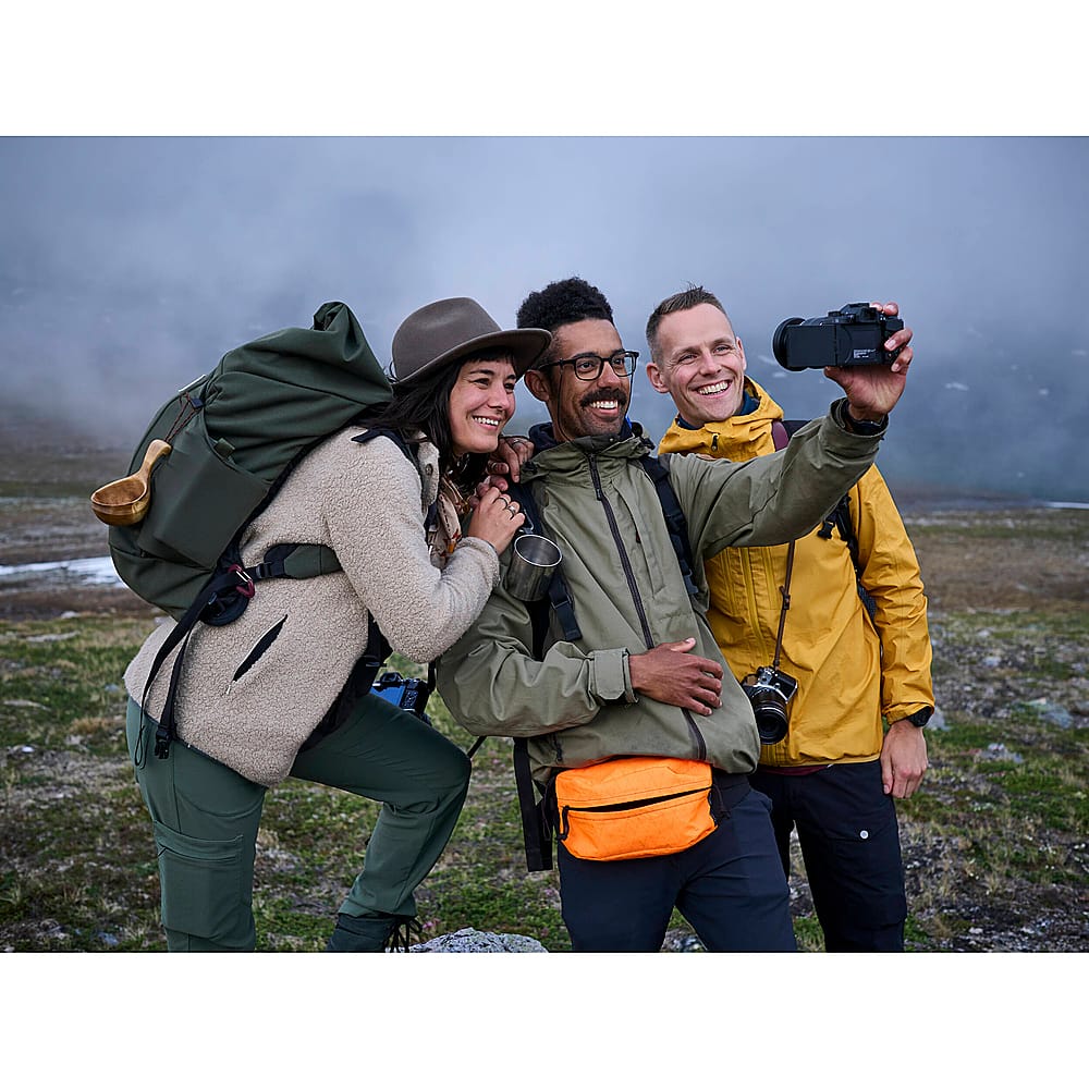 Alt View 14. Olympus - OM5 Mirrorless Camera with 3.8x Digital Zoom Lens.