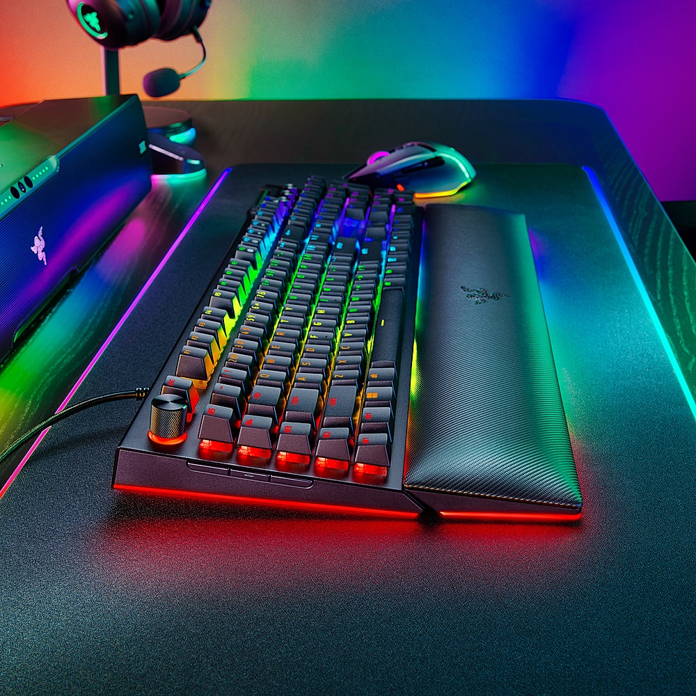 Alt View 18. Razer - BlackWidow V4 Pro Full Size Wired Mechanical Green Clicky Switch Gaming Keyboard with Chroma RGB Backlighting - Black.