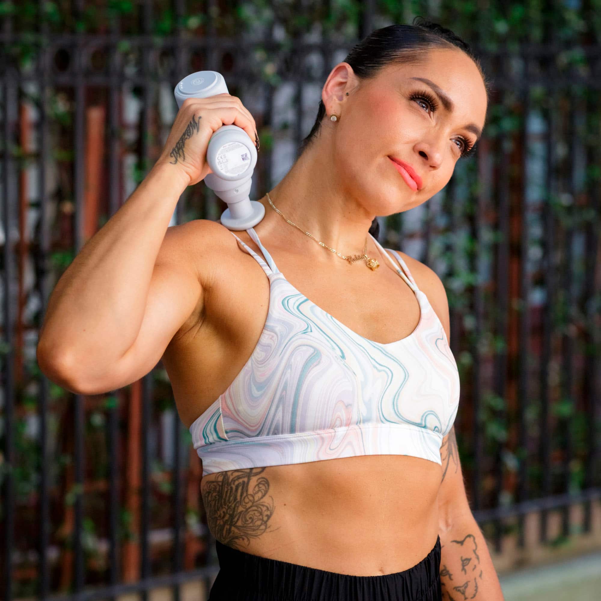 Alt View 14. Hyperice - Hypervolt Go 2 - USBC - Arctic Gray.