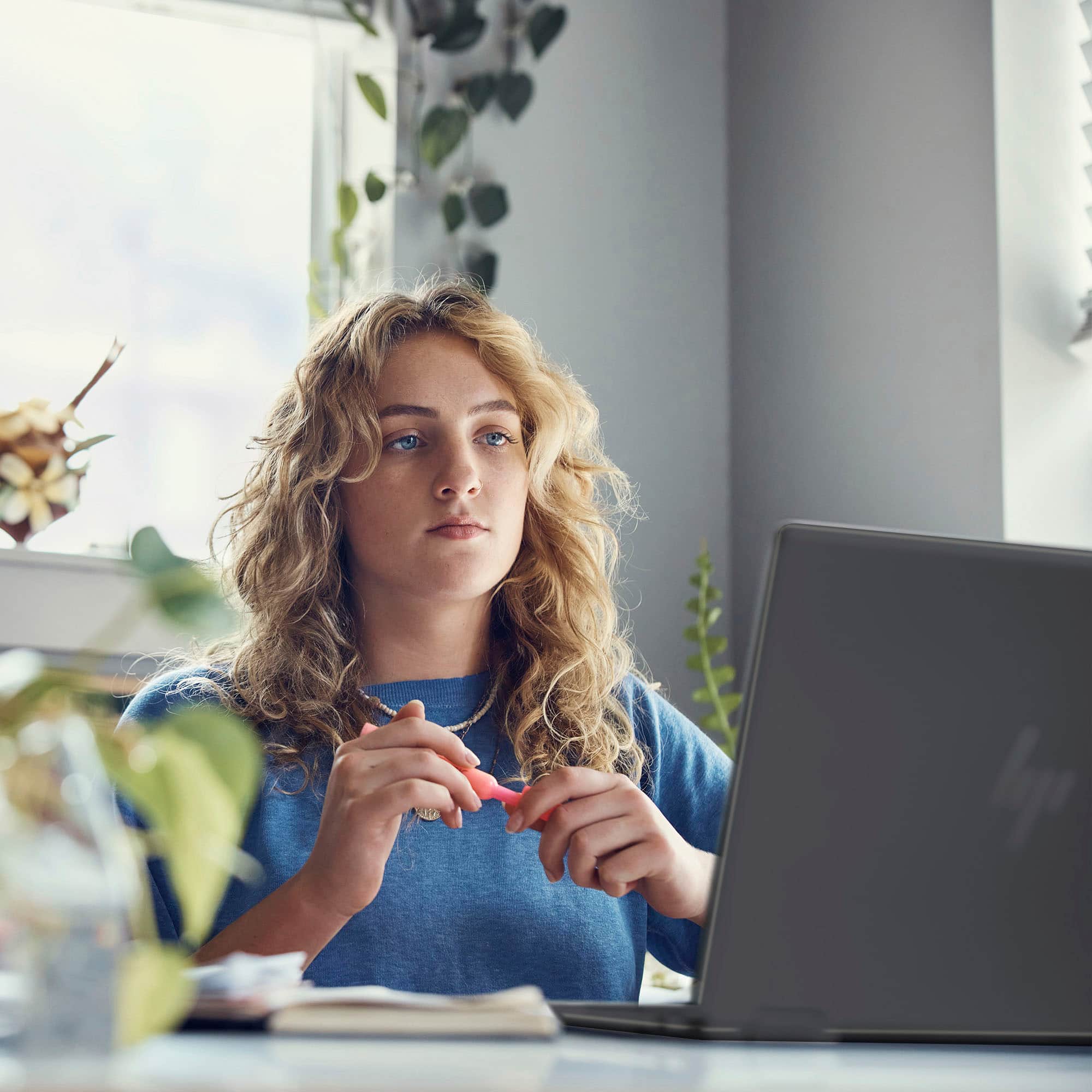 Alt View 14. HP - Spectre 2-in-1 13.5" 3K2K OLED Touch-Screen Laptop - Intel Evo Platform - Core i7 - 16GB Memory - 1TB SSD - Nightfall Black.