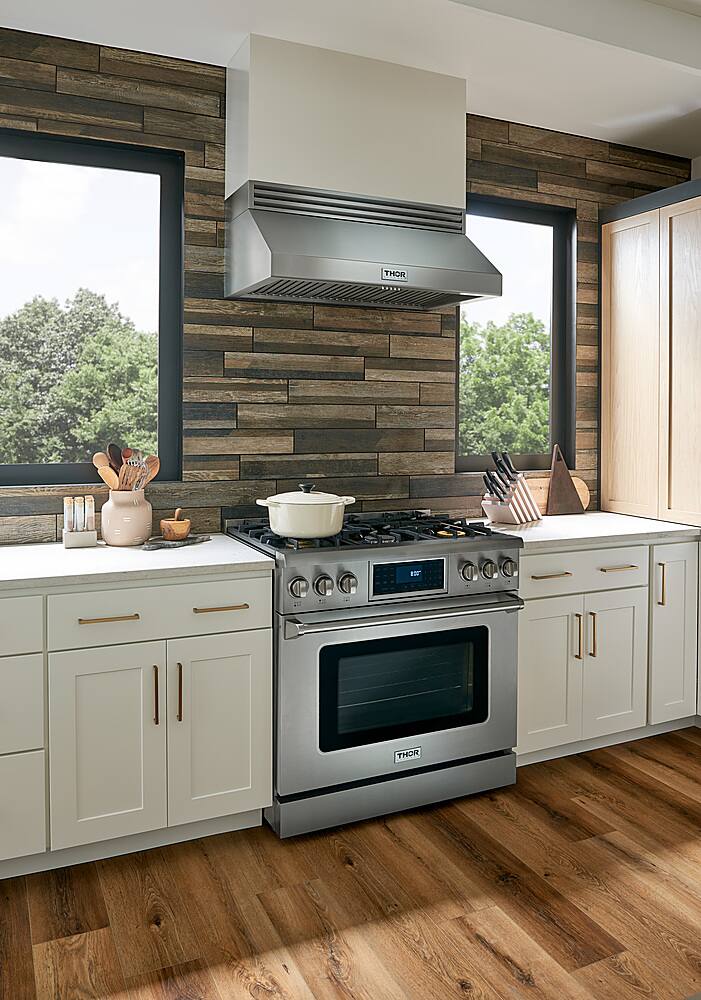 Alt View 1. Thor Kitchen - 6.0 cu. Ft. Freestanding LP Gas Range with True Convection and Self Cleaning - Stainless Steel.