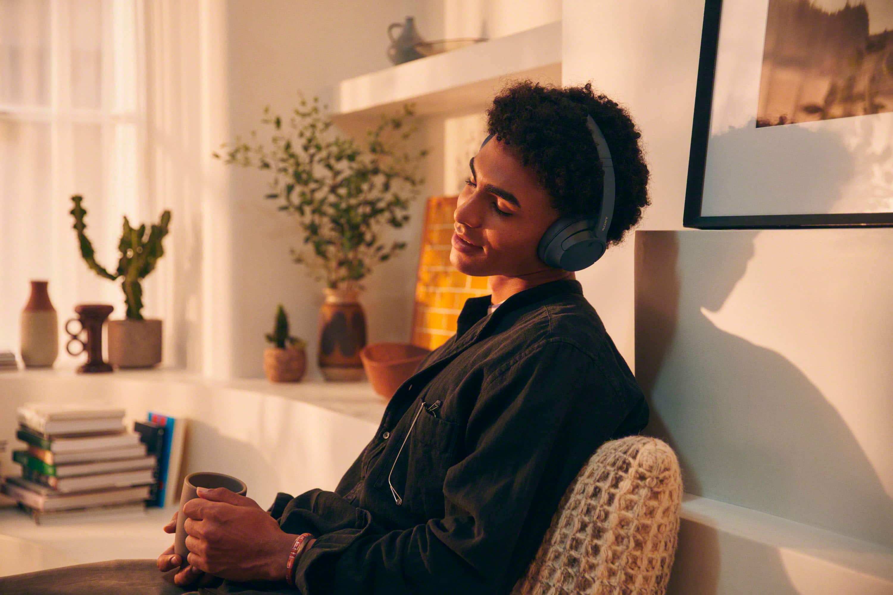 Alt View 15. Sony - WHCH720N Wireless Noise Canceling Headphones - Blue.