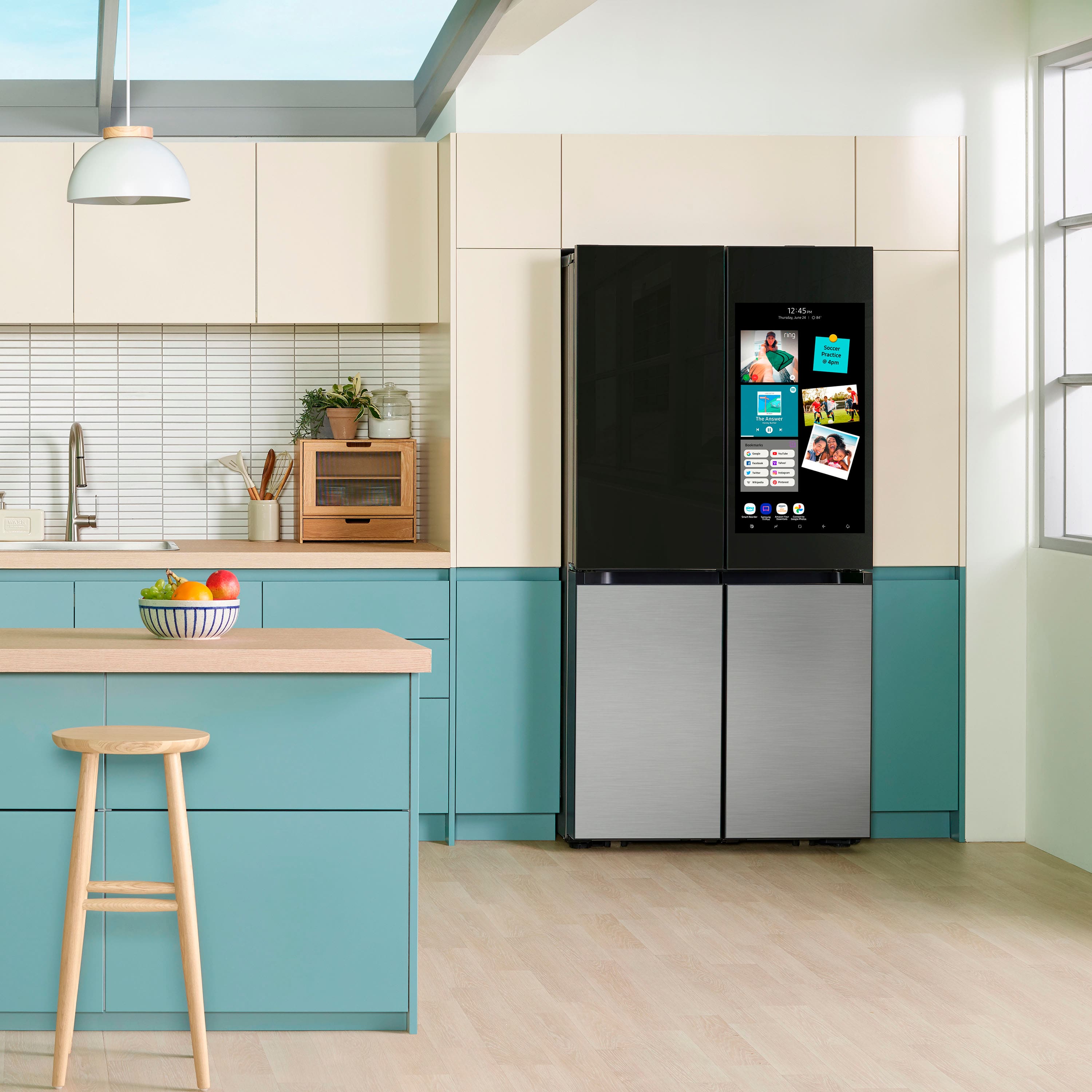 Alt View 21. Samsung - BESPOKE 29 cu. ft. 4-Door Flex French Door Smart Refrigerator with Family Hub+ - Charcoal Glass Top.