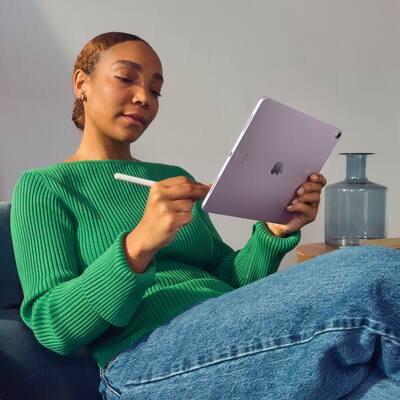 Apple 11 inch iPad Air M2 chip Built for Apple Intelligence Wi Fi Apple 11 inch iPad Air M2 chip Built for Apple Intelligence Wi Fi