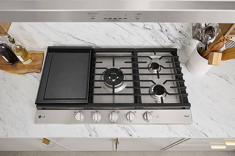 Alt View 26. LG - 36" Built-In Smart Gas Cooktop with 5 Burners and EasyClean - Stainless Steel.