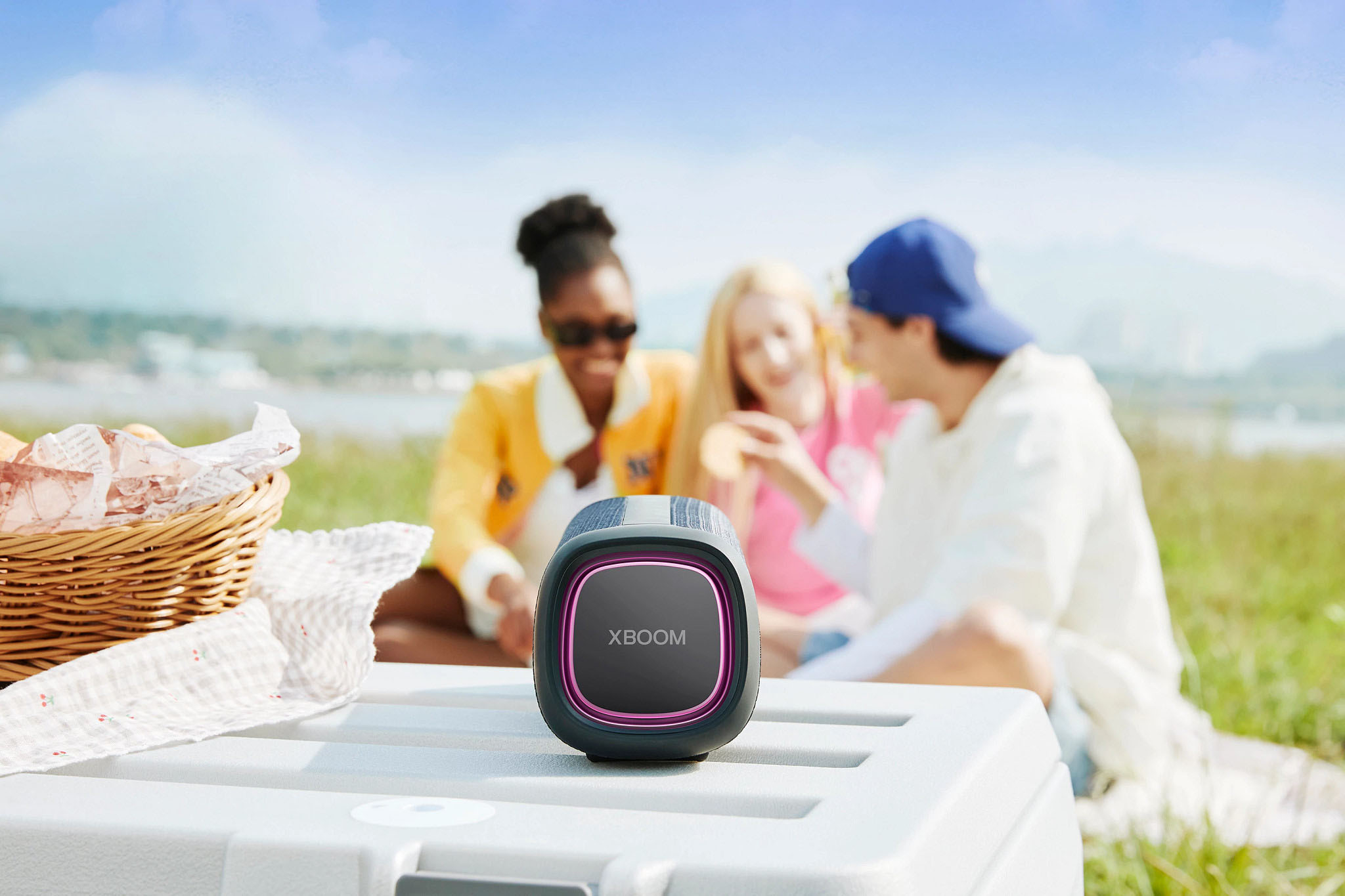 LG XBOOM Go XG9QBK Portable Bluetooth Speaker, Black w/ Deco Gear Acce —  Beach Camera