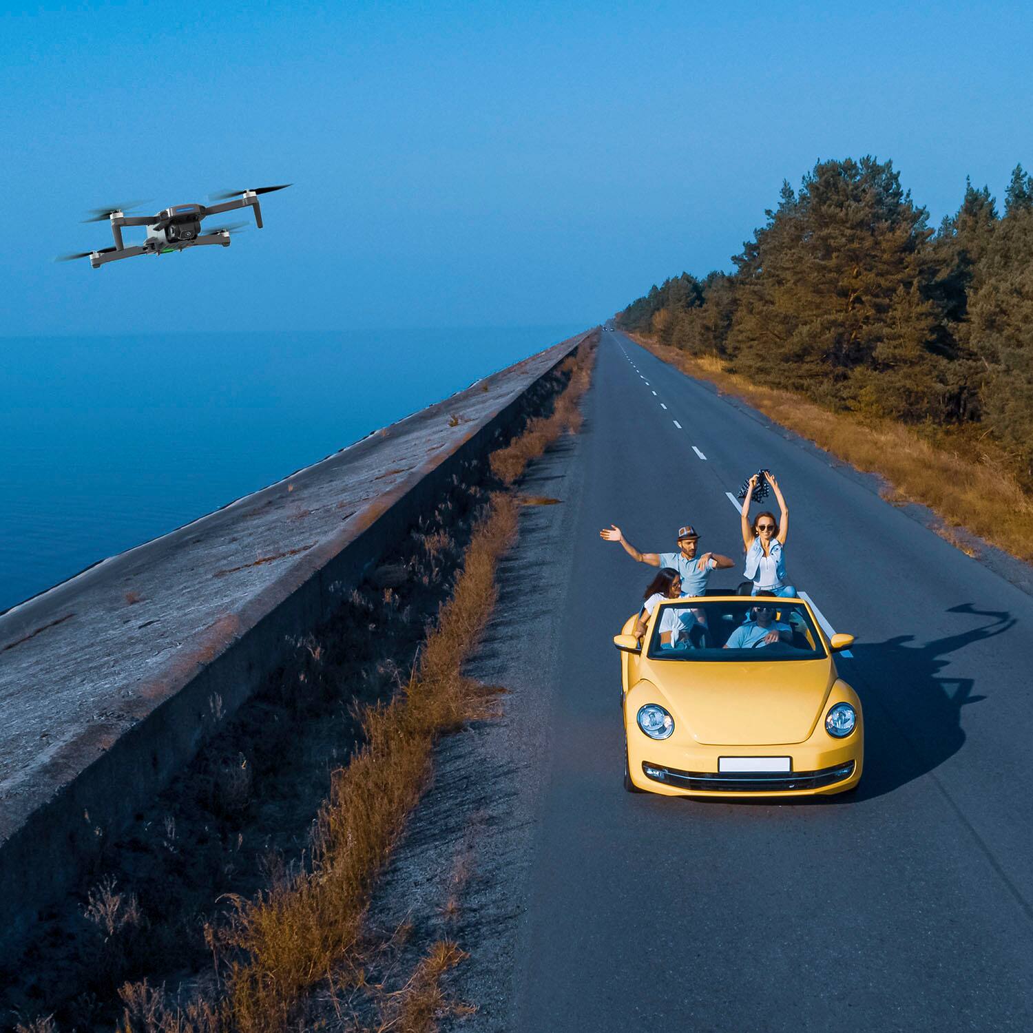 Alt View 40. Snaptain - P30 4K Drone with Camera GPS and Remote Controller - Grey.