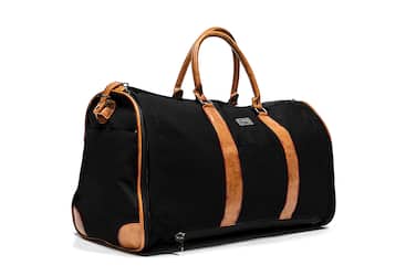 Buy garment bag near top me