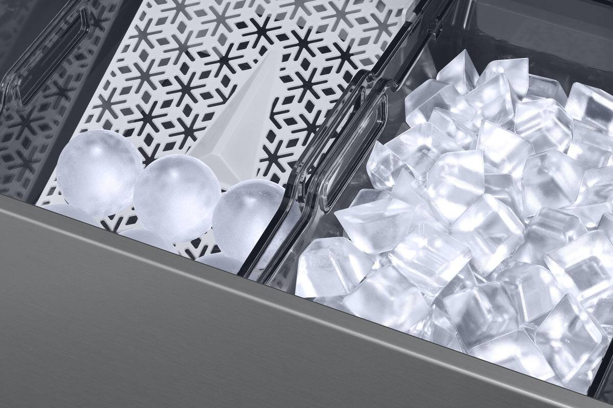 Alt View 15. Dacor - 27.7 Cu. Ft. 4-Door Flex French Door Built-In Smart 48" Refrigerator with Beverage Center and Whiskey Ball Ice - Custom Panel Ready.