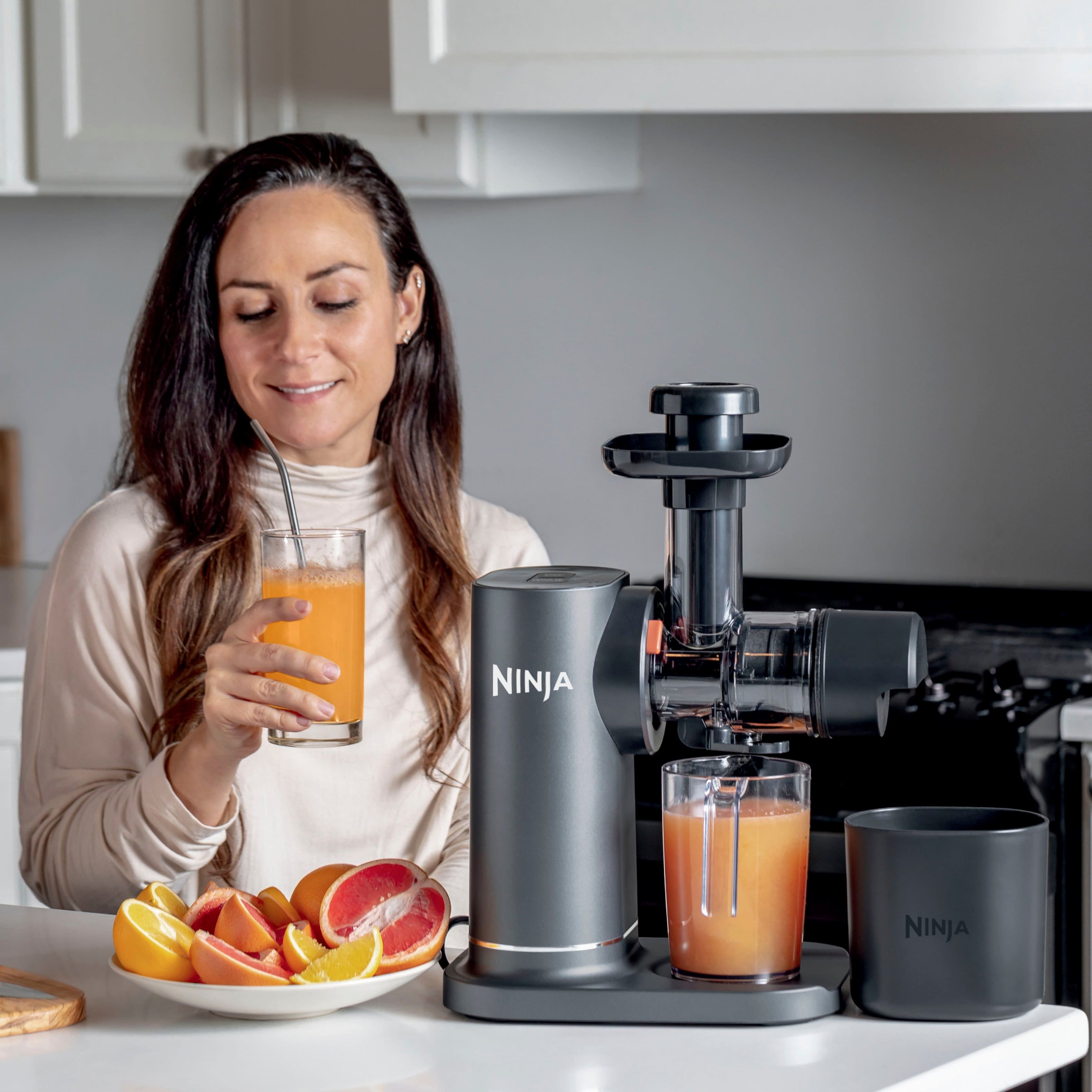 Ninja Cold Press Juicer Pro  Full Review and Demo 