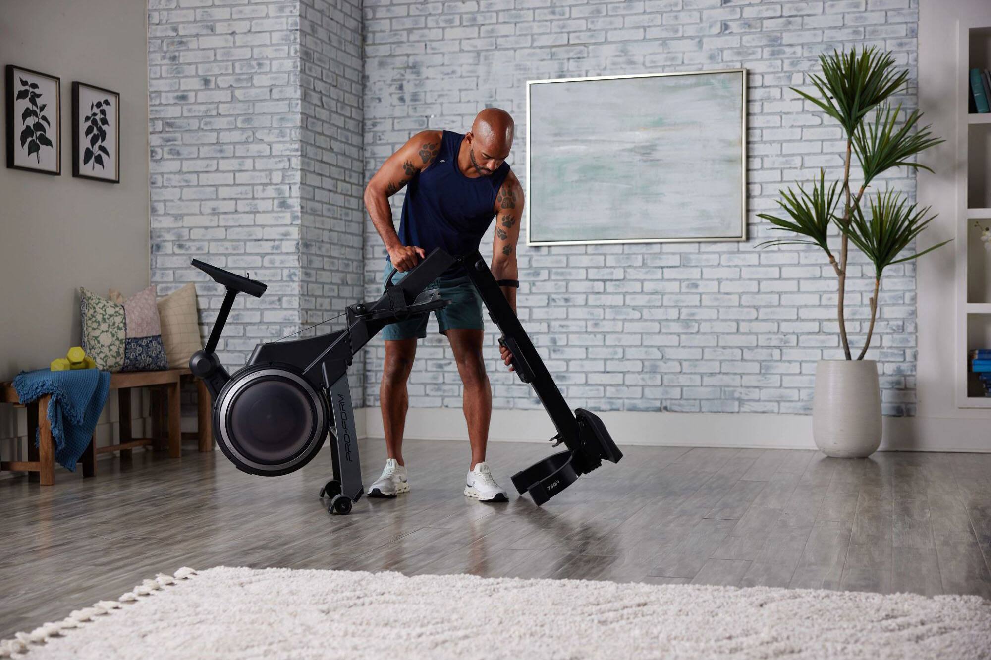 Alt View 8. ProForm - 750R - Black.