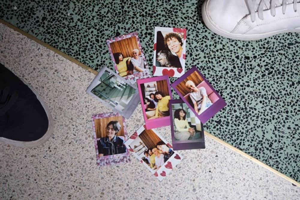 Alt View 14. Fujifilm - Instax Mini 12 Instant Film Camera - White.