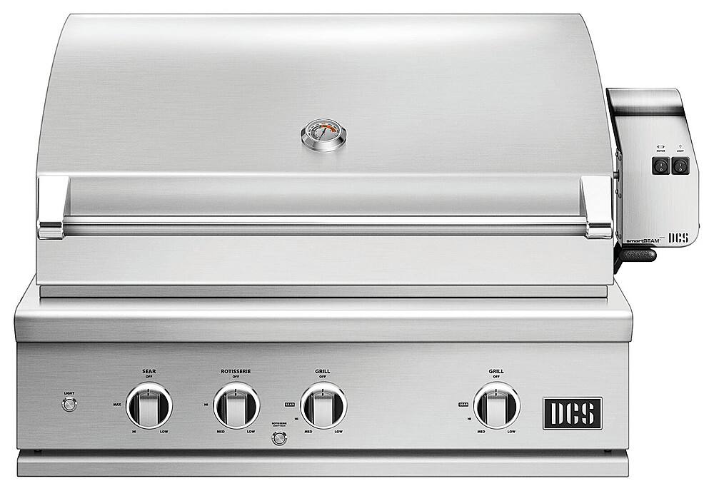 Angle. DCS - 36-in Series 9 Natural Gas Grill - Stainless Steel.