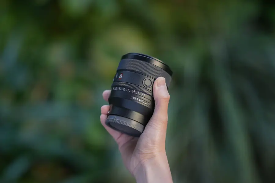 Alt View 15. Sony - FE 50mm F1.4 GM Full-frame Large-aperture G Master Lens - Black.