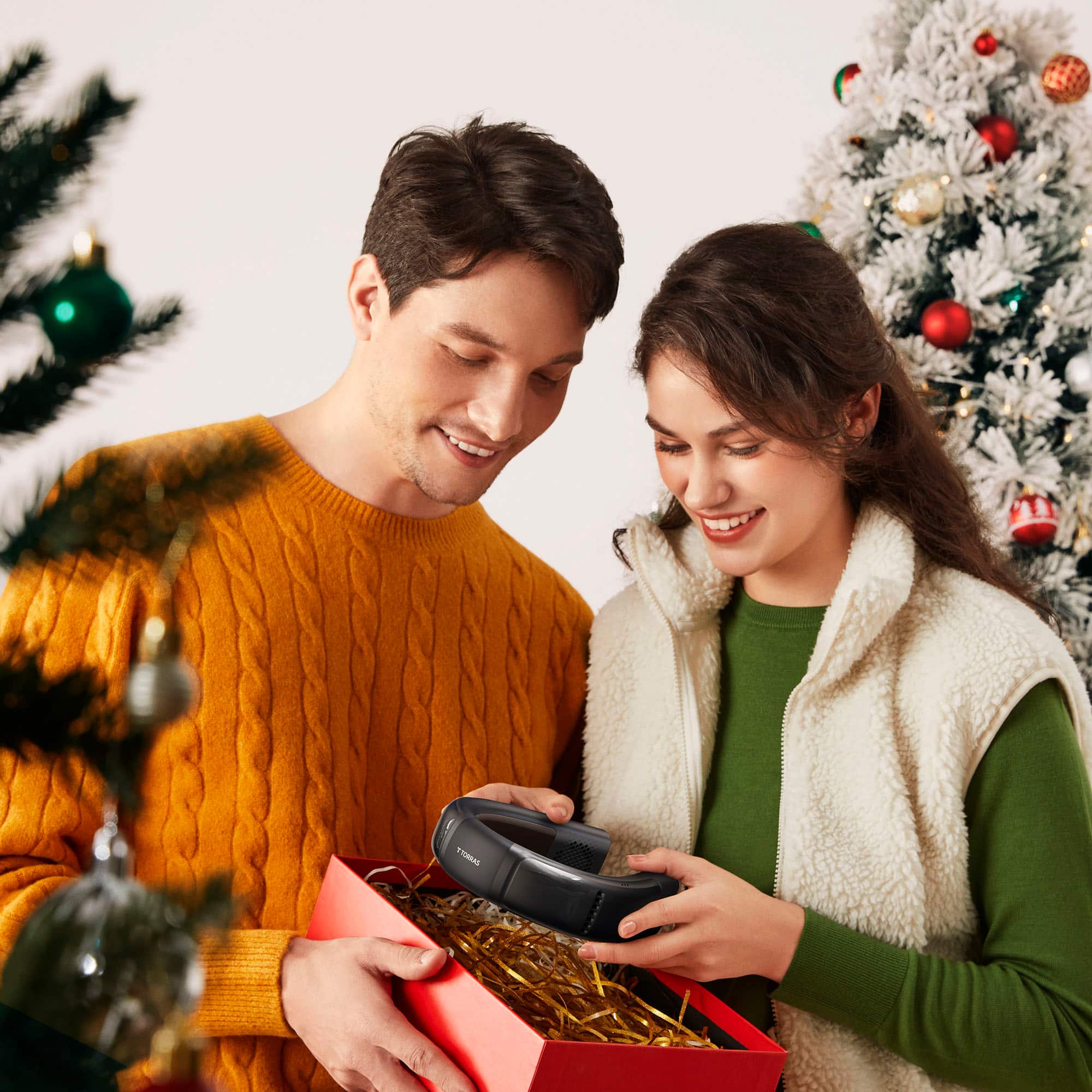 Alt View 13. TORRAS - Coolify 2s – Smart 3-in-1 Neck Air Conditioner, Cooling, Heating, and Fan - Black.