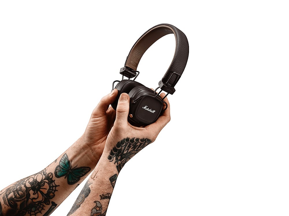 Marshall Major IV Bluetooth Headphone with wireless charging Brown