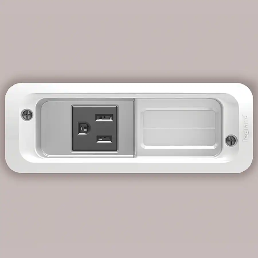 Sanus In Wall Cable Concealer TV And Soundbar Power Kit For Mounted TVs And Soundbars White BSA-IWP801-W1 - Open Box - Best Buy - Foto 8