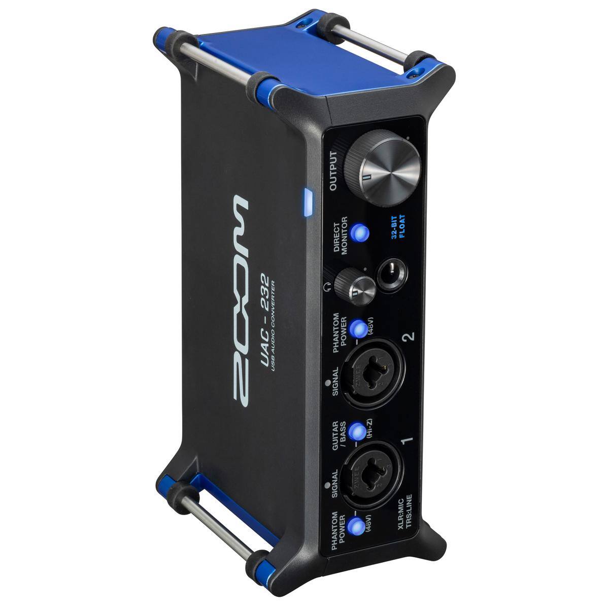ZOOM UAC-232  
232 CONVERTER  
UAC  
2002  
OUTPUT  
DIRECT MONITOR  
G  
PHANTOM POWER  
SIGNAL  
GUITAR  
BASS  
SIGNAL  
PHANTOM POWER = (A (Hi-Z) ZWEE (48V)  
32-BIT FLOAT  
2  
1  
XLR-MIC  
TRS-LINE