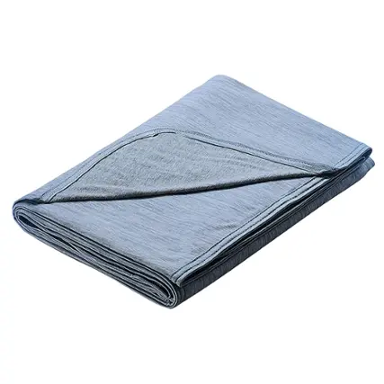 Front. Dr. Pillow - Comfy Cooling blanket - Multi.