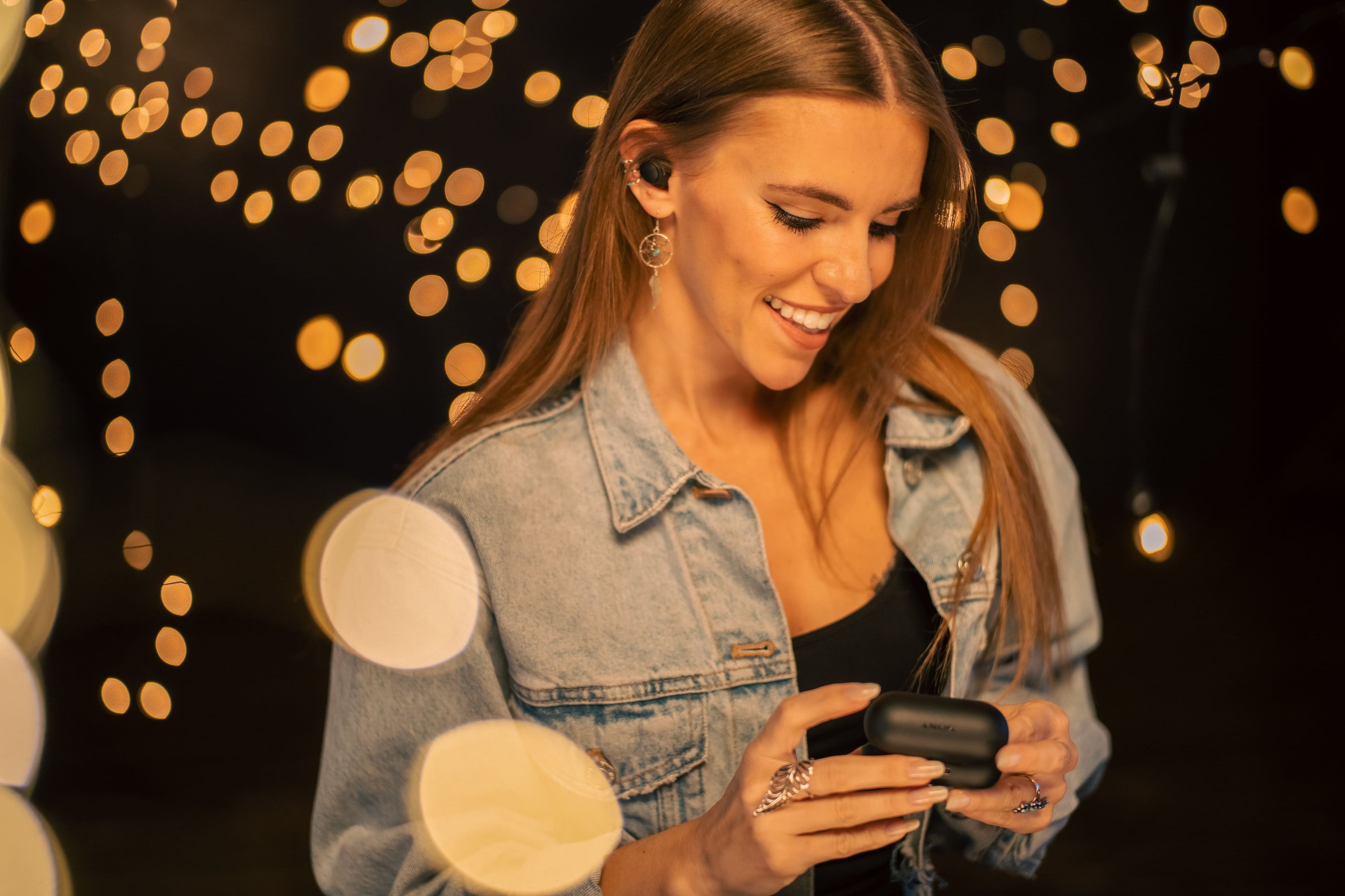 Alt View 17. Sony - WF-C700N Truly Wireless Noise Canceling In-Ear Headphones - Black.