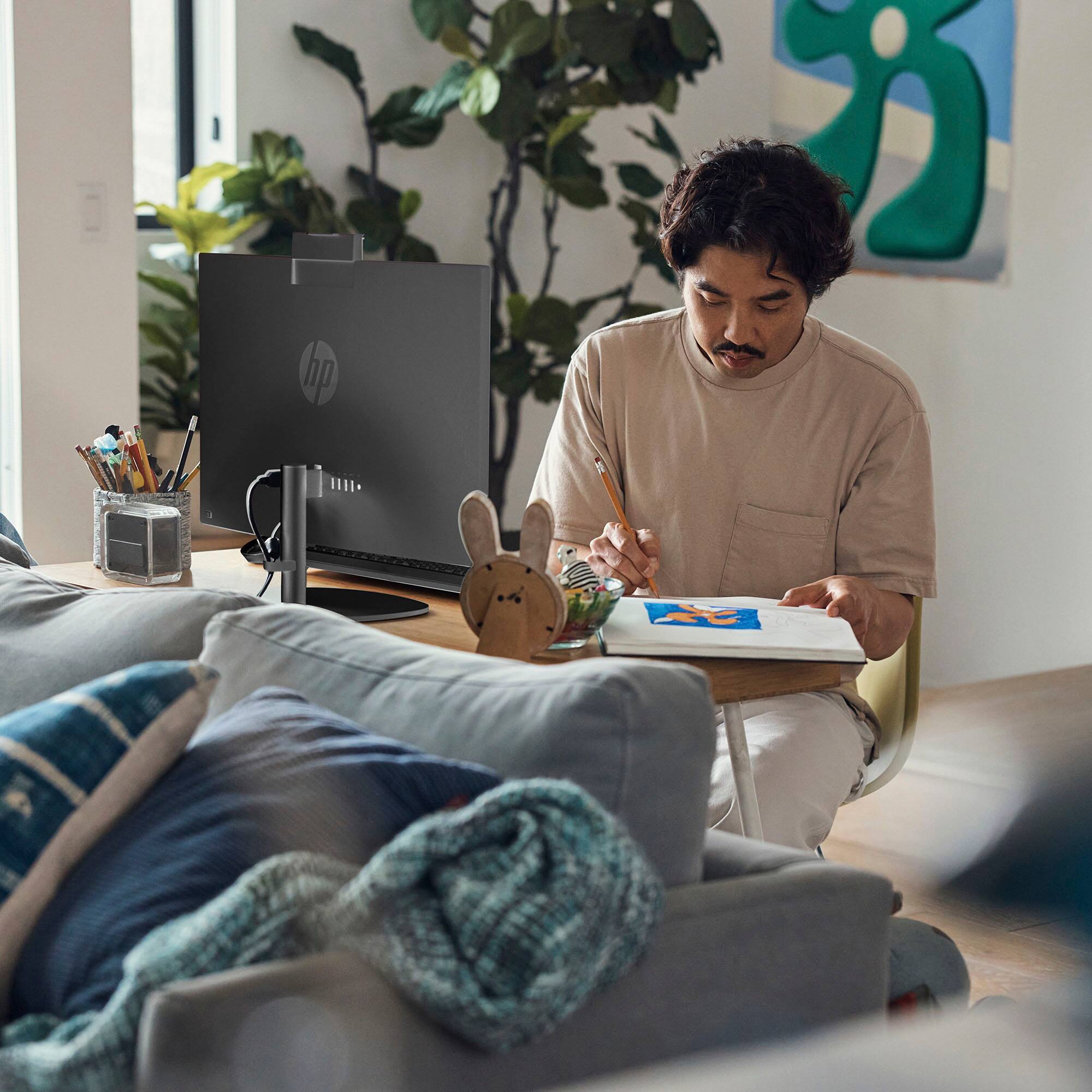 Alt View 6. HP - 24" Touch-Screen All-in-One with Adjustable Height - AMD Ryzen 5 - 8GB Memory - 1TB SSD - Jet Black.