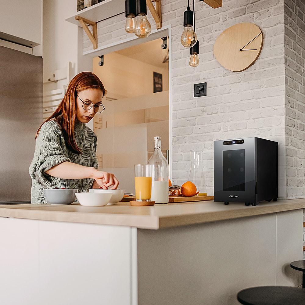 Alt View 11. NewAir - Shadow T-Series 6-Bottle Wine Cooler with Triple-Layer Tempered Glass Door and Ultra-Quiet Thermoelectic Cooling.