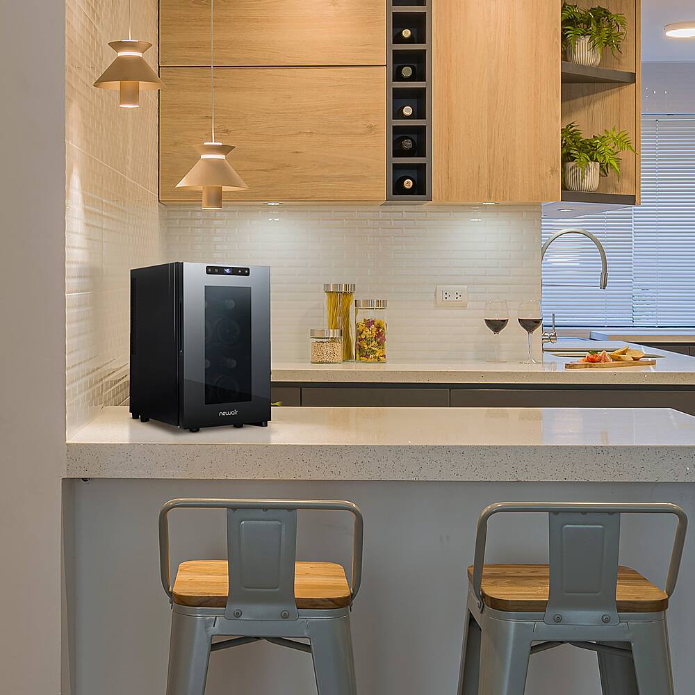 Alt View 13. NewAir - Shadow T-Series 8-Bottle Wine Cooler with Triple-Layer Tempered Glass Door and Ultra-Quiet Thermoelectic Cooling.