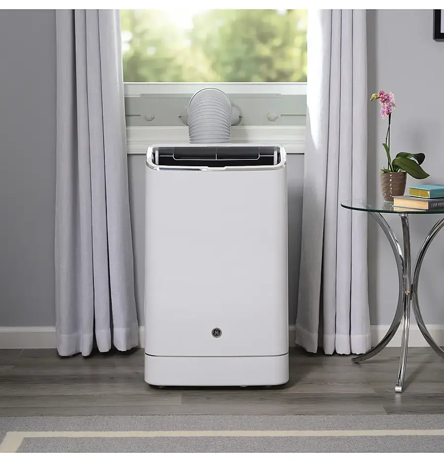 Alt View 19. GE - 550 Sq Ft 14,000 BTU Portable Air Conditioner - White.