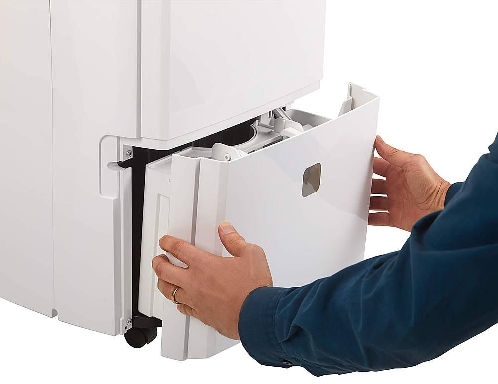 Best Buy Danby DDR040EBWDB 2,500 Sq. Ft Dehumidifier White DDR040EBWDB