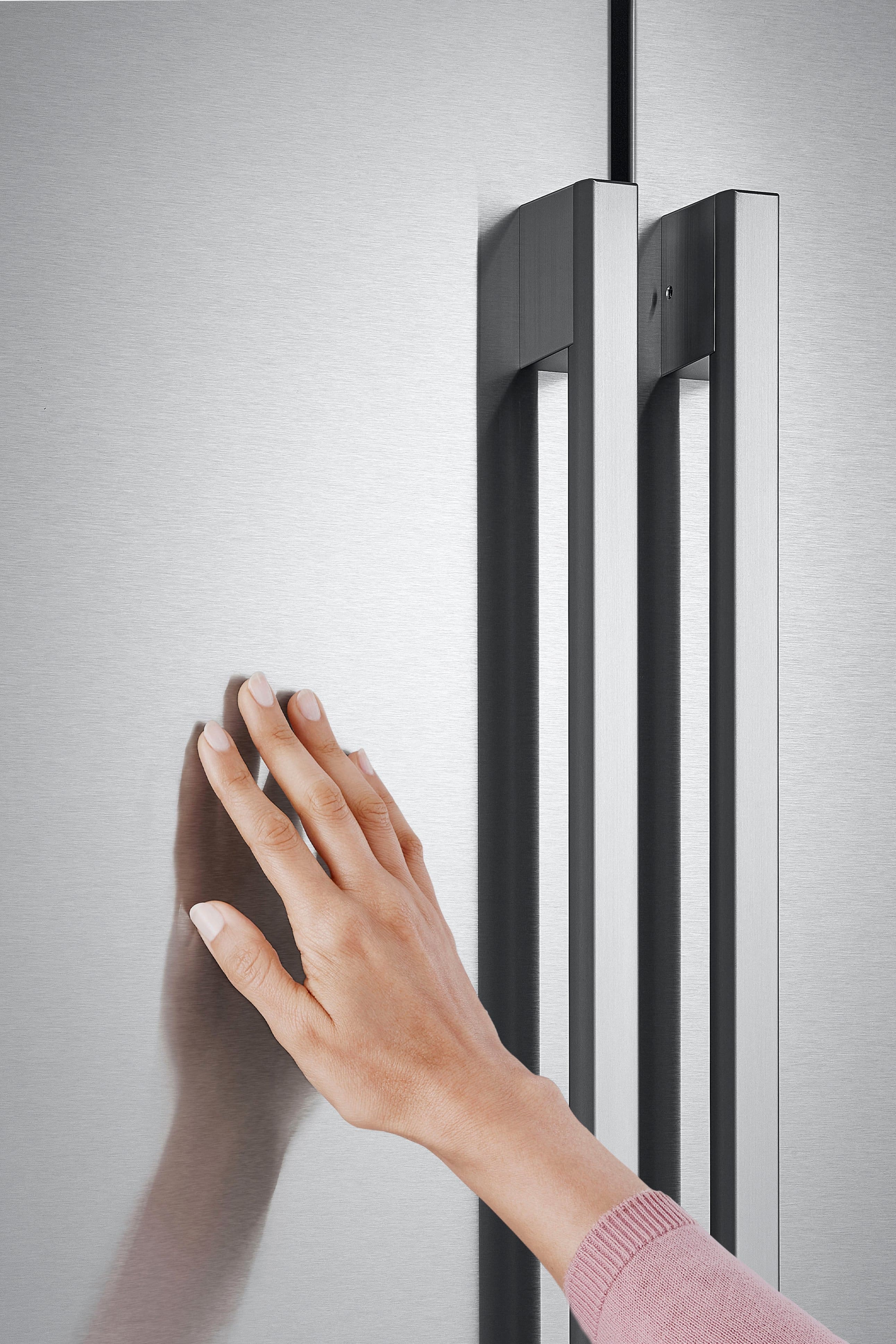 Alt View 13. LG - STUDIO Counter-Depth MAX 26.5 Cu. Ft. French Door Smart Refrigerator with Internal Water Dispenser - Printproof Stainless Steel.