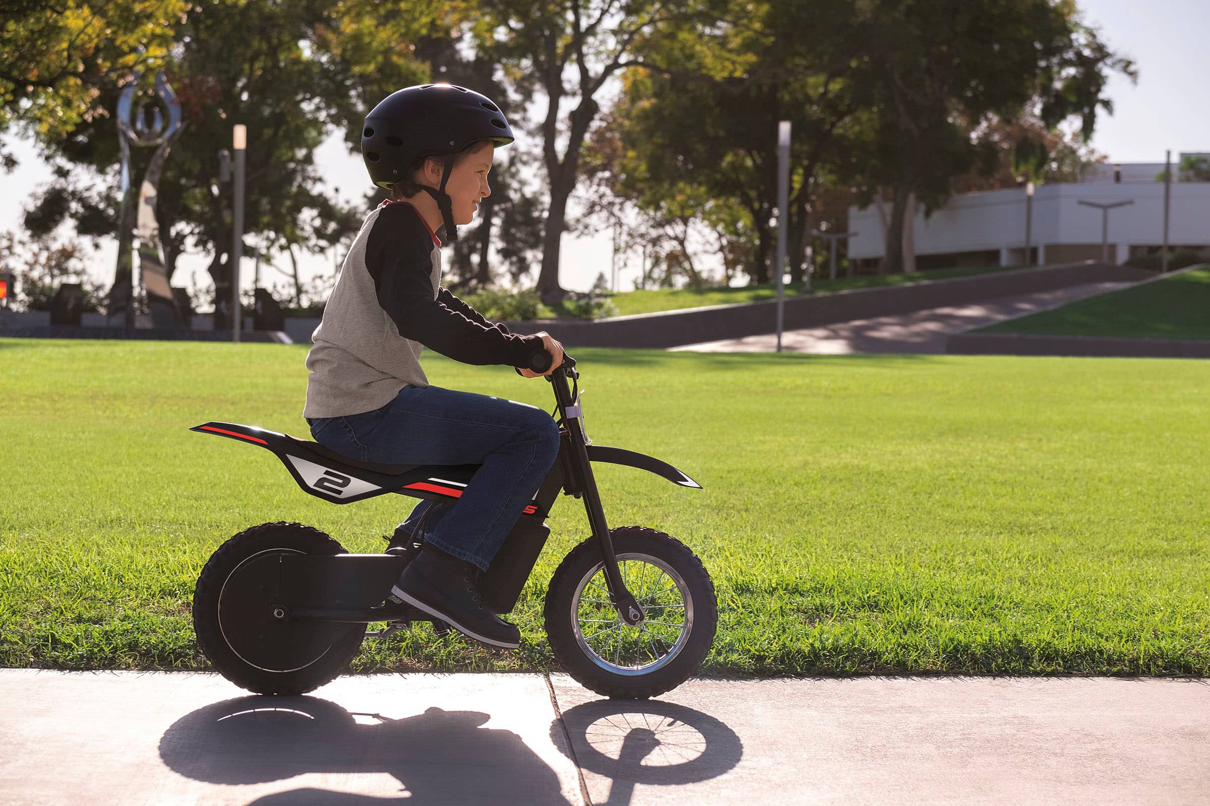 Alt View 40. Razor - MX125 Dirt Rocket eBike w/ 5.3 Miles Max Operating Range and 8 mph Max Speed - Blue.