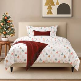 CGK Linens - Luxury Soft Premium Christmas Duvet Cover Set - Zipper Closure & Matching Pillow Shams - Twin - Christmas Trees Multicolor