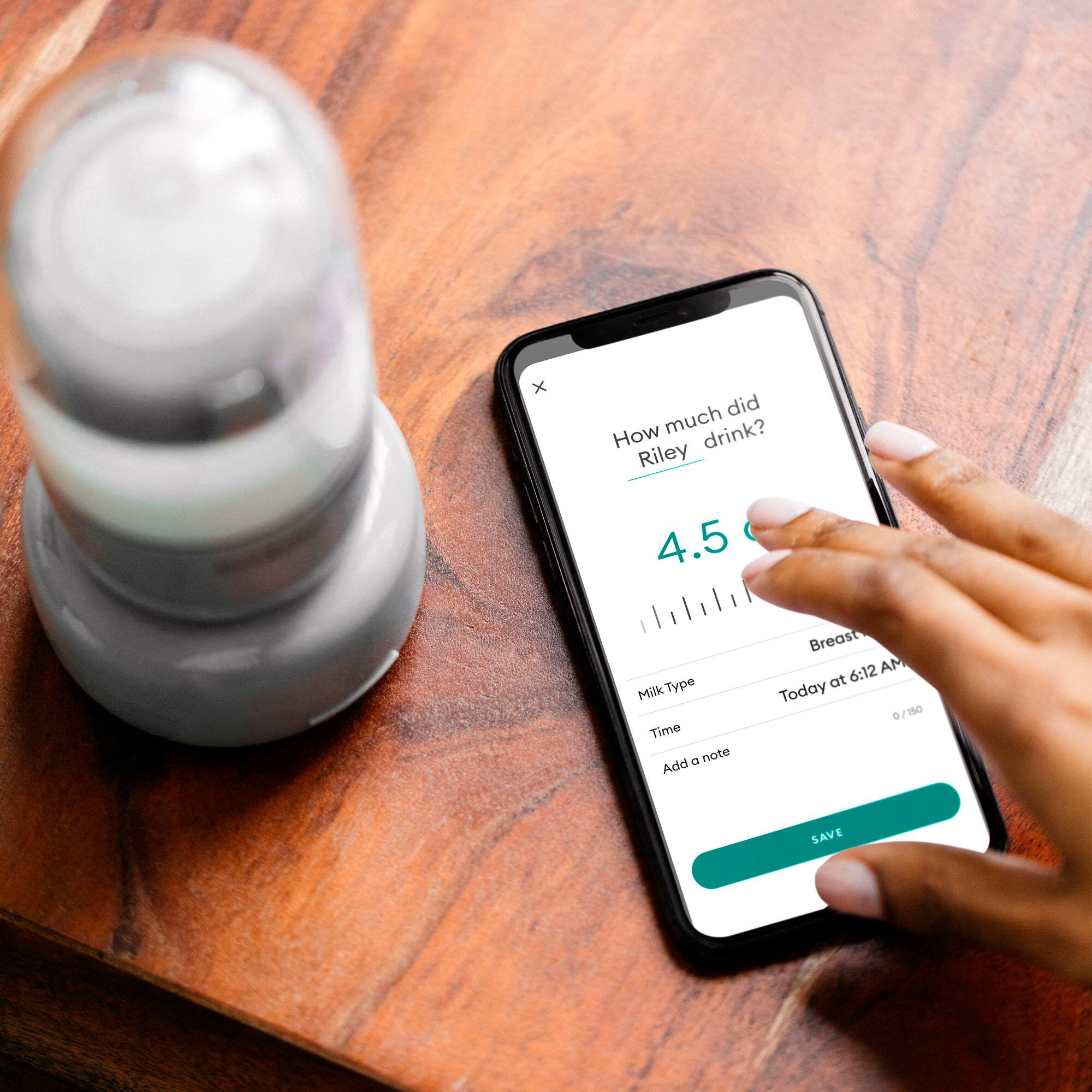 Left. Ember - Baby Bottle System 6 oz Self-Warming Smart Baby Bottle.