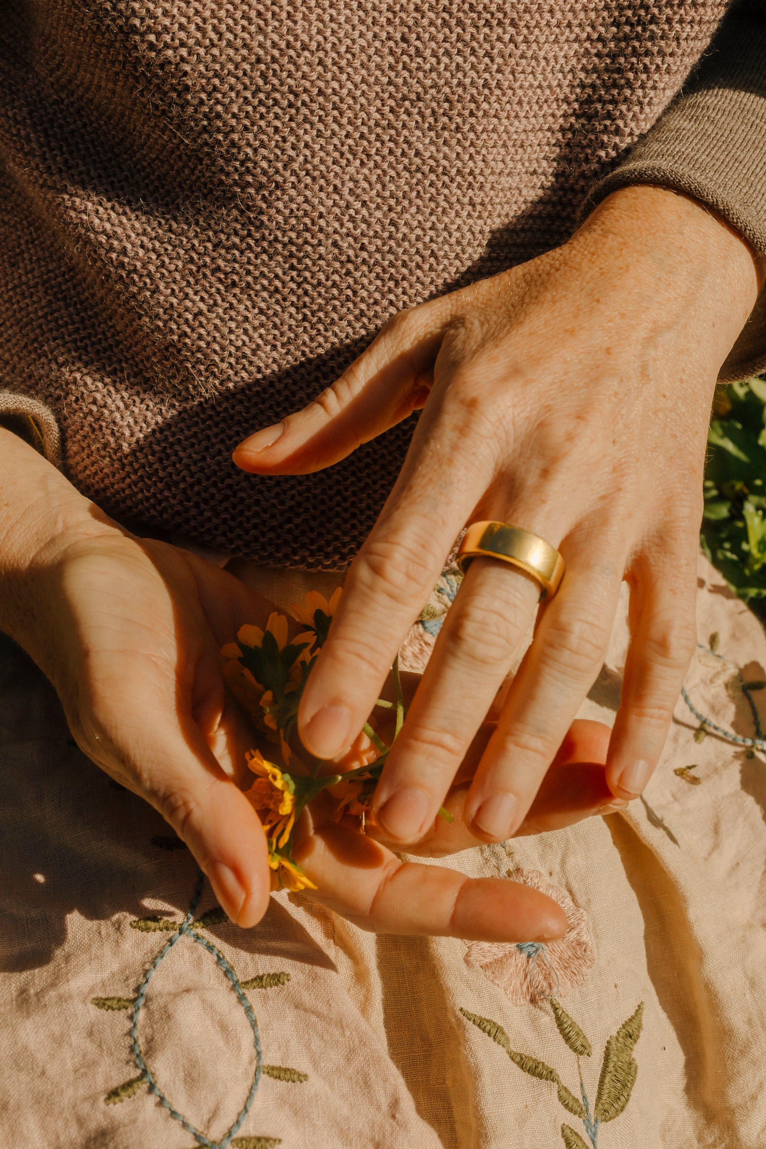 NEW: Oura Ring Version 3 Sizing Kit First Impressions & Unboxing 