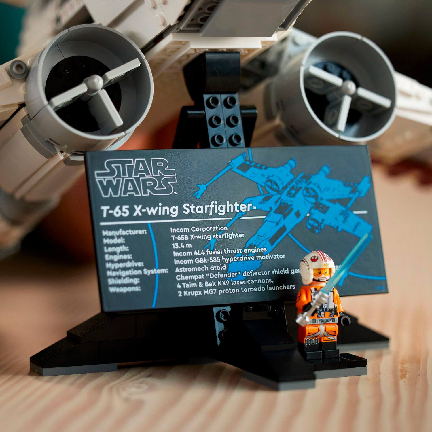 Alt View 11. LEGO - Star Wars X-Wing Starfighter 75355.