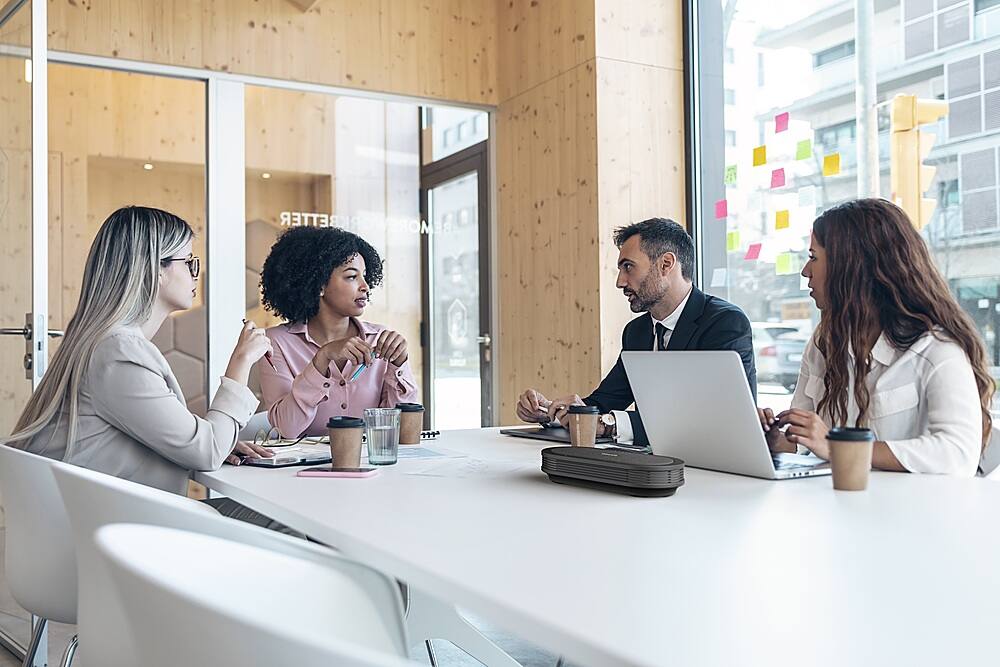 Alt View 14. Philips - SmartMeeting Wireless Conference Microphone PSE0501 with Sembly Meeting Assistant - Dark Gray and Black.