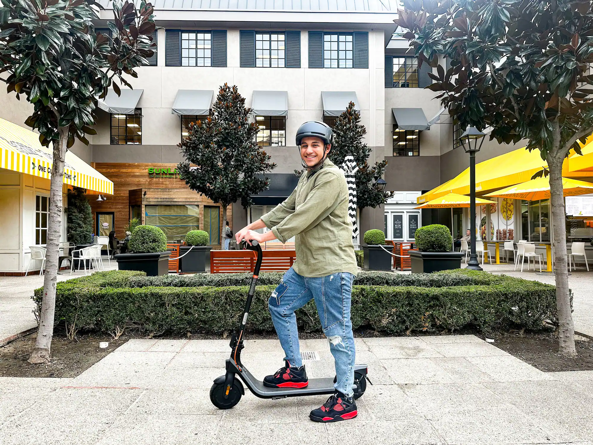 Zoom in on Alt View 18. Segway - E2 Plus Electric Scooter w/ 15.5 mi Max Operating Range & 15.5mph Max Speed - Black.