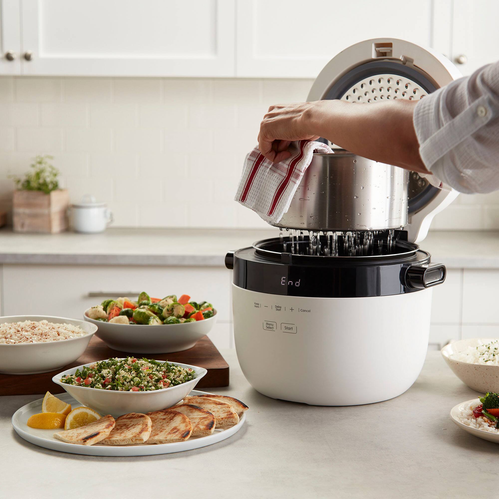 Alt View 1. Instant Pot - Instant 20-cup Multigrain Cooker - White.