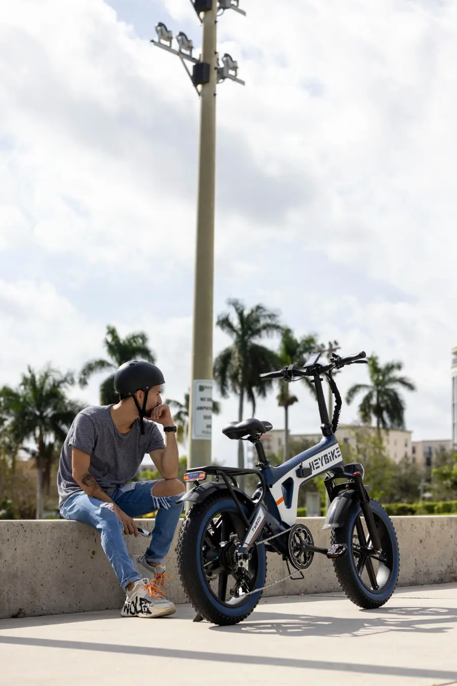 Alt View 14. Heybike - Tyson Foldable E-bike w/ 55mi Max Operating Range & 28 mph Max Speed - Blue.