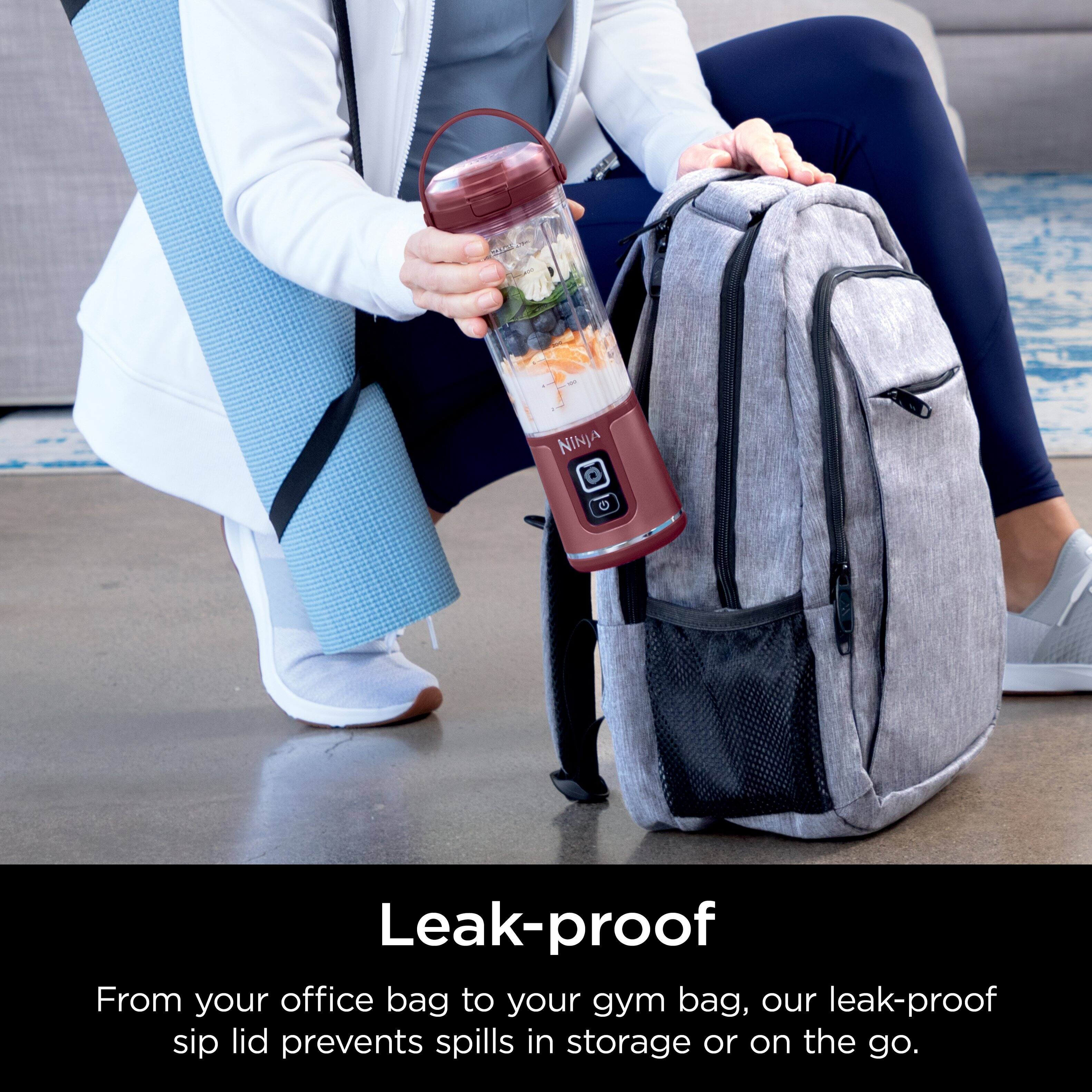 From your office bag to your gym bag, our leak-proof sip lid prevents spills in storage or on the go.
