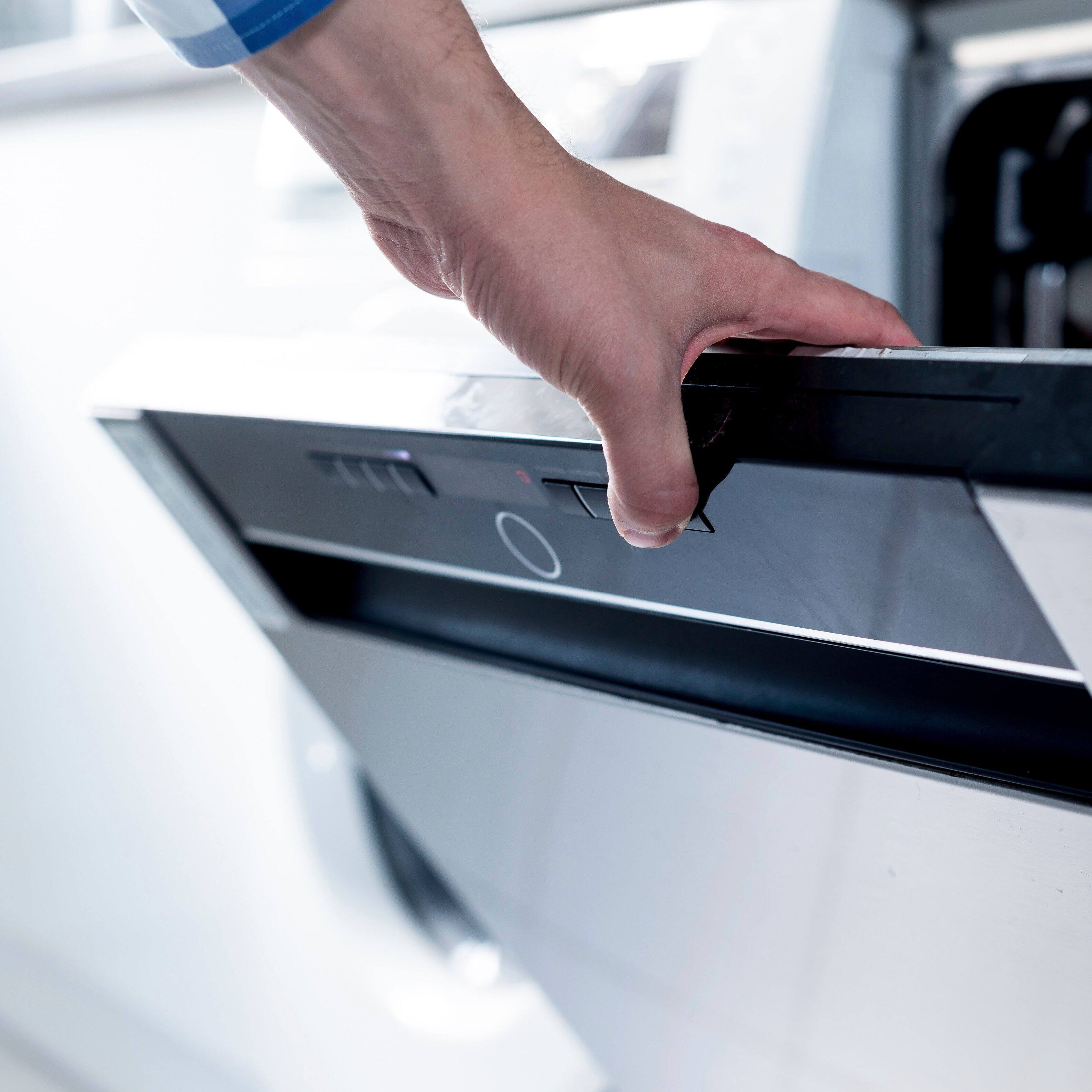 Alt View 17. Ninja - Blast 18 oz. Portable Blender - Black.