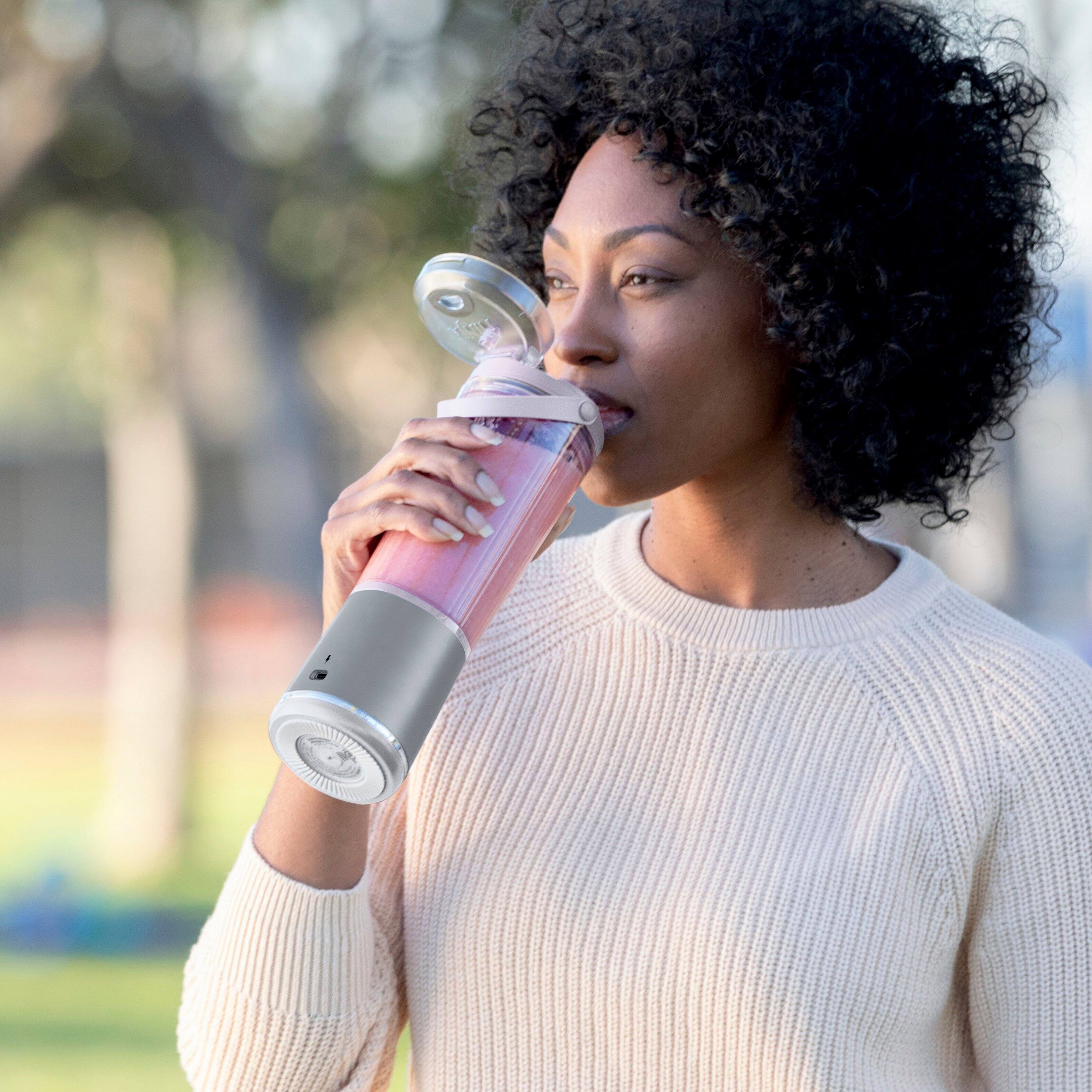 Alt View 11. Ninja - Blast 18 oz. Portable Blender - White.