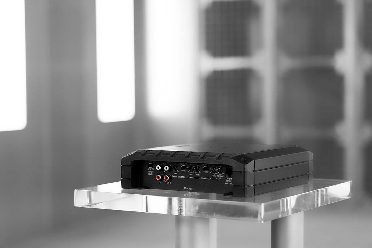 Alt View 17. Alpine - S-Series Class D Bridgeable Multichannel Amplifier with Variable Crossovers - Black.