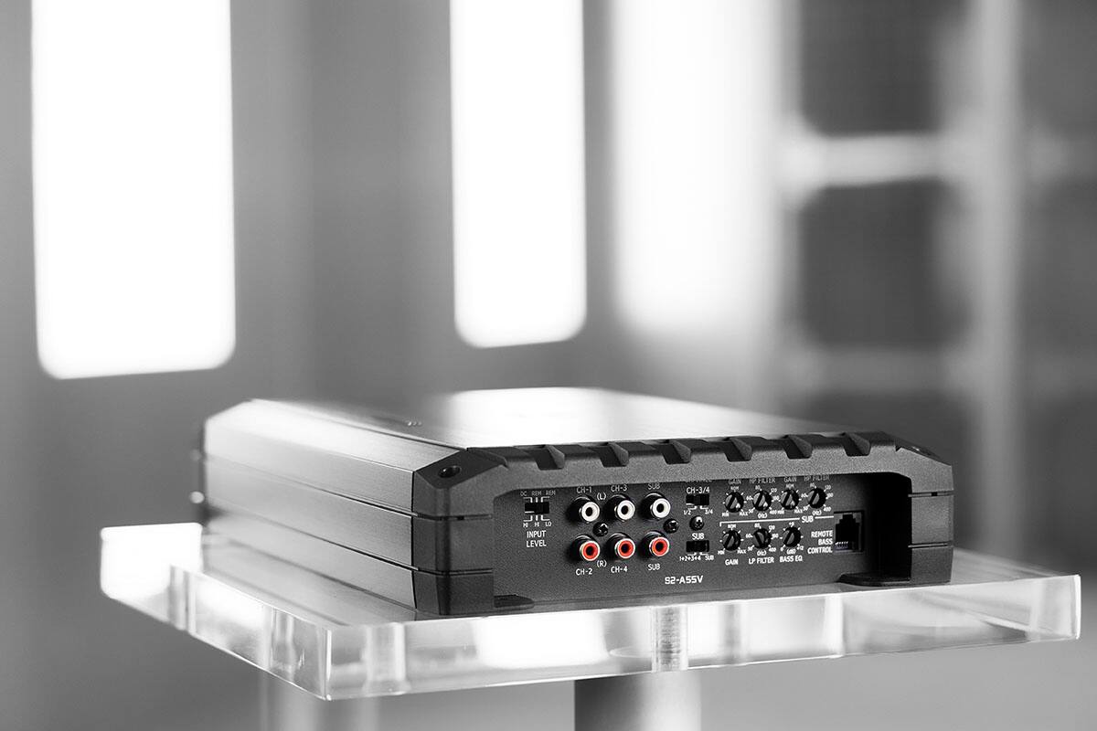 Alt View 18. Alpine - S-Series Class D Bridgeable Multichannel Amplifier with Variable Crossovers - Black.
