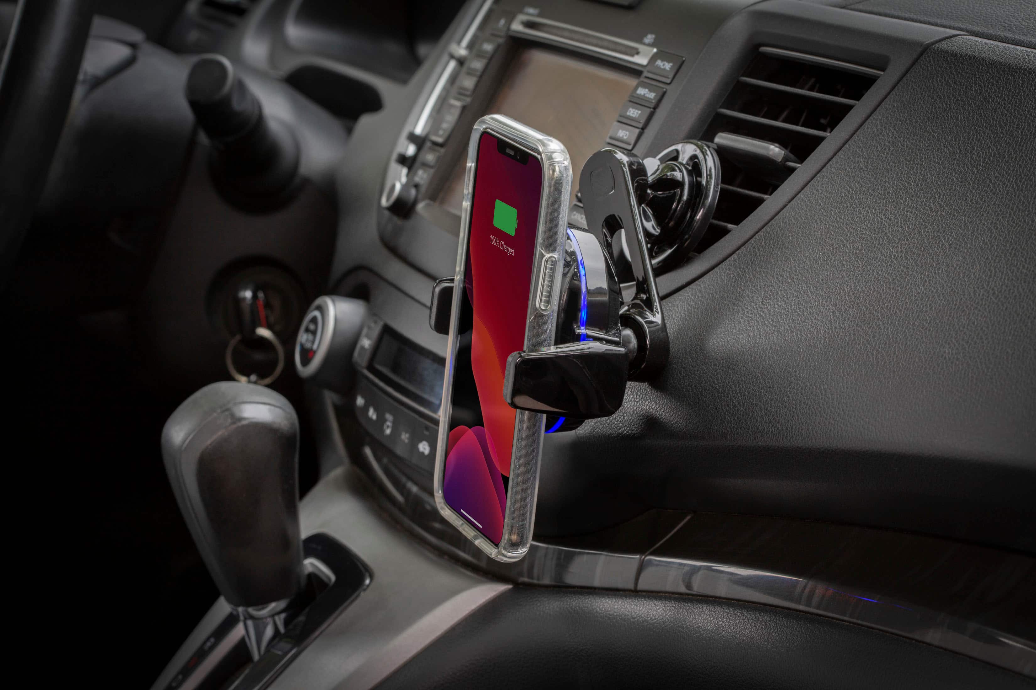 Alt View 12. Scosche - MagicGrip Auto-Grip Wireless Charging Vent Universal Mount for Mobile Phones - Black.