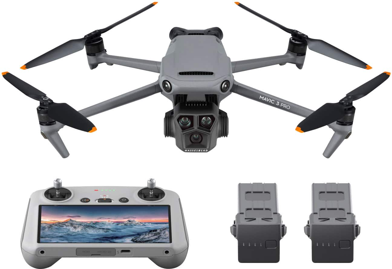 

DJI - Mavic 3 Pro Fly More Combo Drone and RC Remote Control with Built-in Screen - Gray