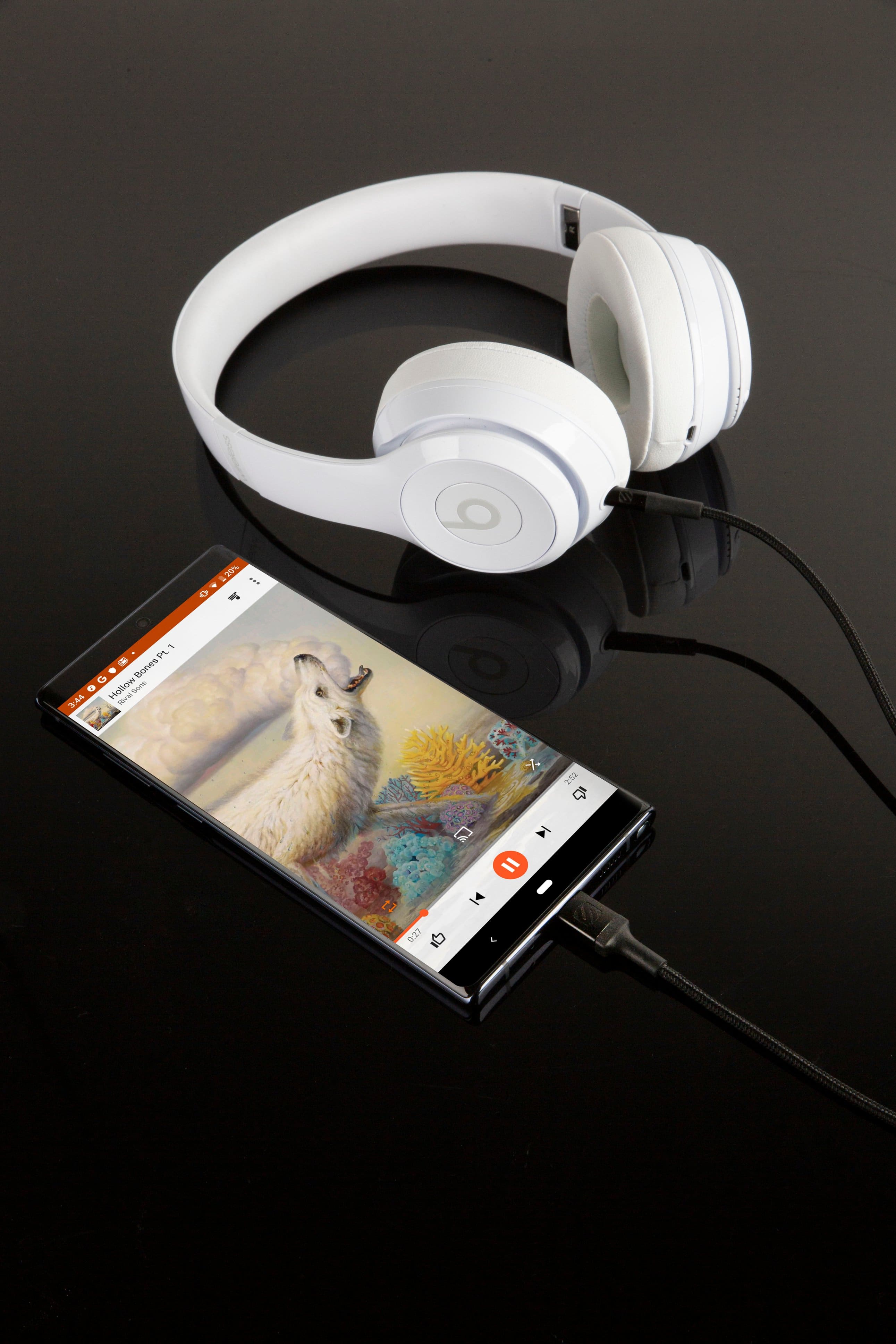 Alt View 11. Scosche - 4 ft USB-C to 3.5mm AUX Braided Audio Cable HookUp Premium - Space Gray.