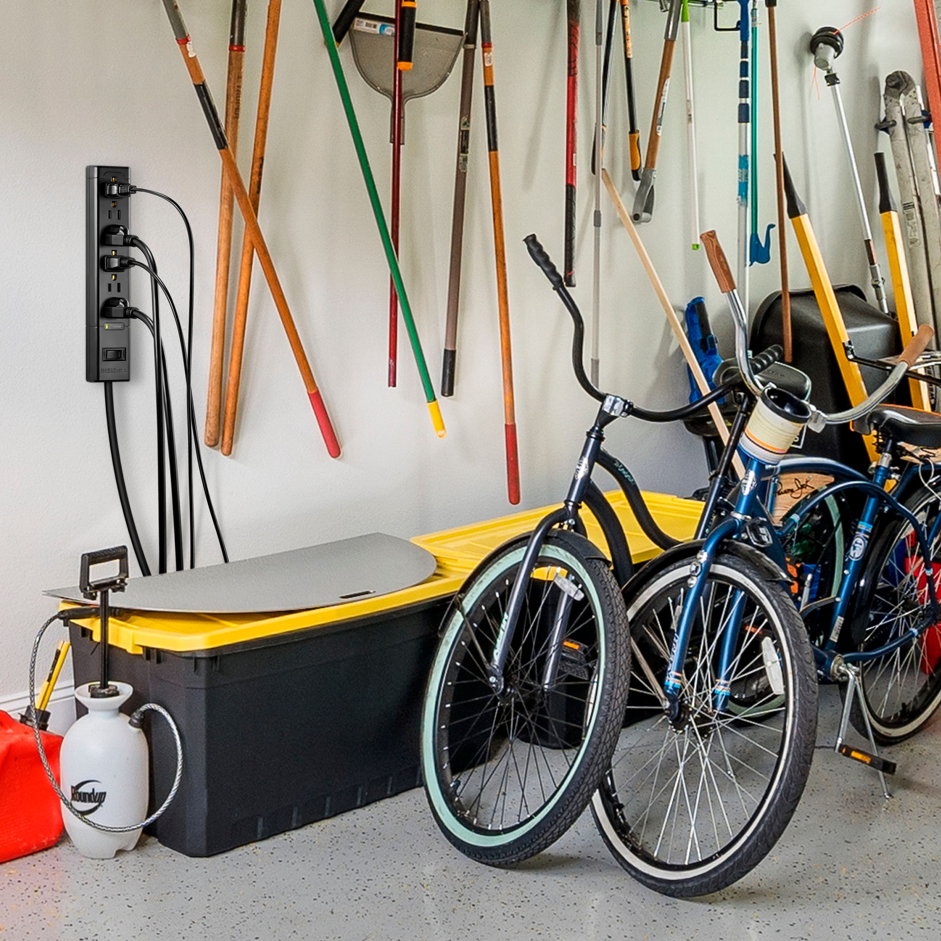 Alt View 15. Insignia™ - 6-Outlet 1,080 Joules Surge Protector - Black.